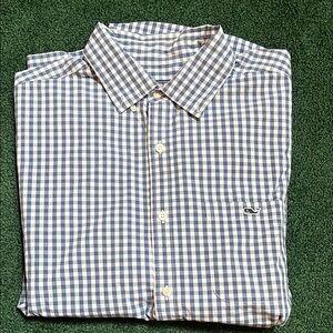 Vineyard Vines Blue and White Casual Button Down Shirt